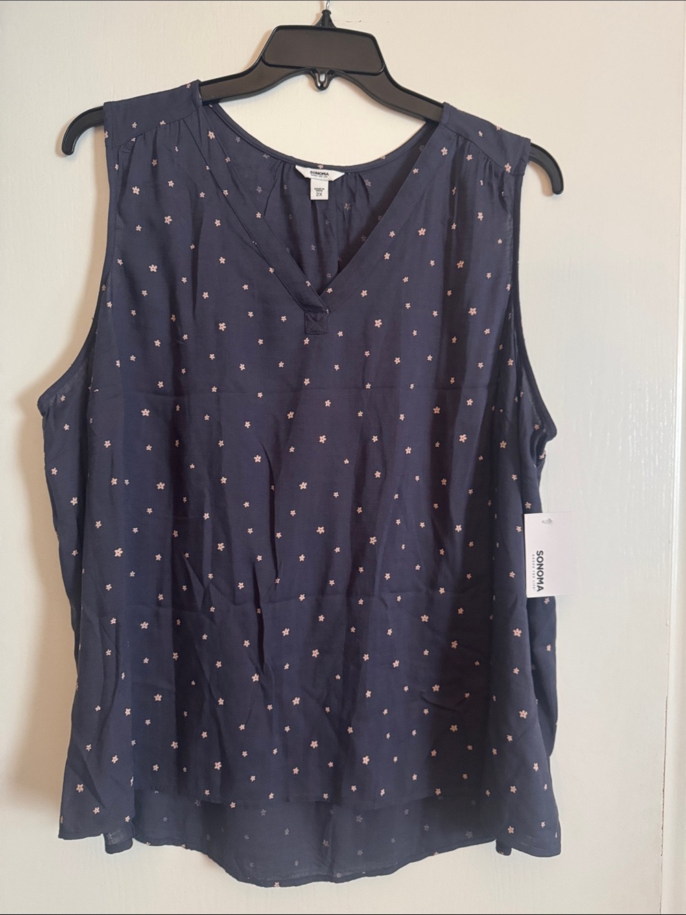 Sonoma Sleeveless rayon blouse NWT
